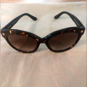 Salvatore Ferragamo SF675S 55mm Sunglasses in Tortoise/Black